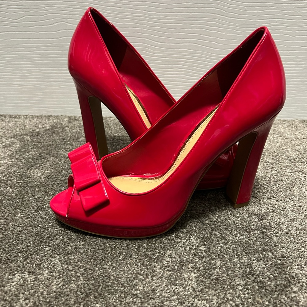 Jessica Simpson Red Peep Toe Pumps